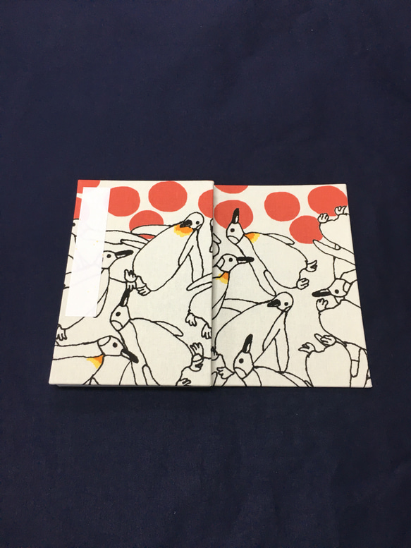 赤色ドットとペンギン柄/御朱印帳【大】 3枚目の画像