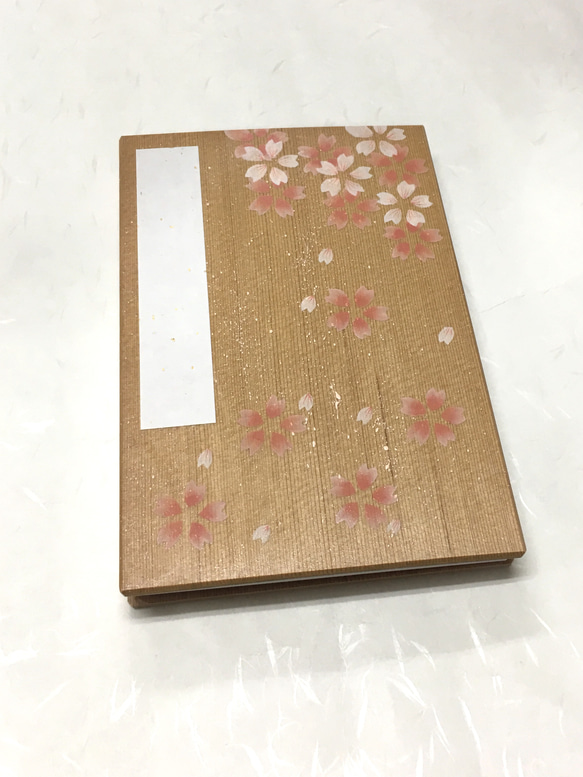 杉の木製！桜の花/御朱印帳【大】 2枚目の画像