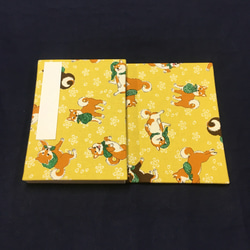 黄色 柴犬と桜模様/御朱印帳【中】 3枚目の画像