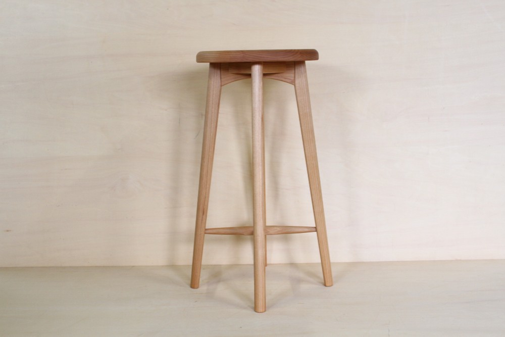 無垢材のキッチンスツールA・アルダー材・ハイスツール・カウンターチェアー・お好きな高さでオーダー可