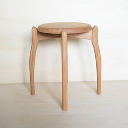 【在庫セール】モンキーポッド スツール 椅子 木製 無垢材 １本彫り 腰掛 花台 モンキーポッド スツール 椅子 木製 ダイニング 無垢材 1本彫り