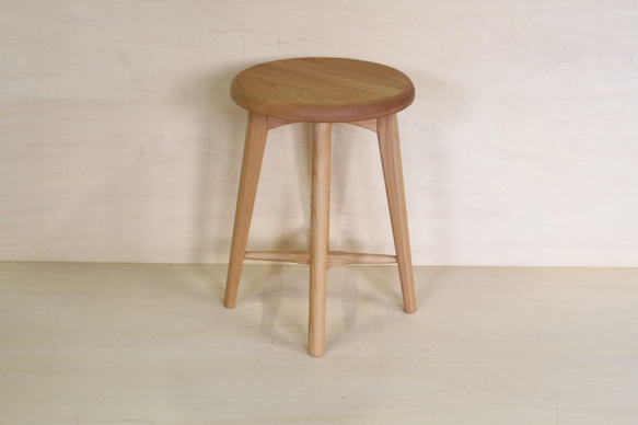 凳子A・榿木材質 第3張的照片