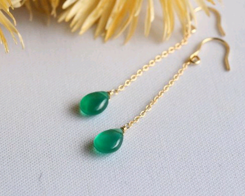 グリーンオニキスのチェーンピアス（イヤリング）【K14gf】 ピアス