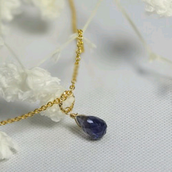 宝石質アイオライトの一粒ネックレス 3枚目の画像