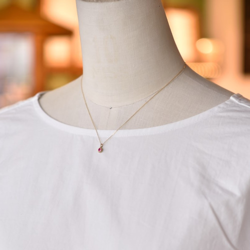 K18 ネックレス 7g （7月誕生石 ルビー K18 ネックレス 0.13ct (M  