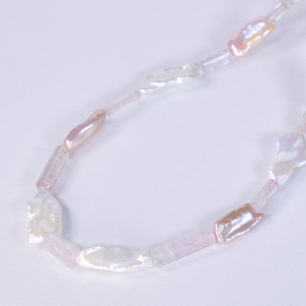 トルマリン原石 × ケシパール のネックレス