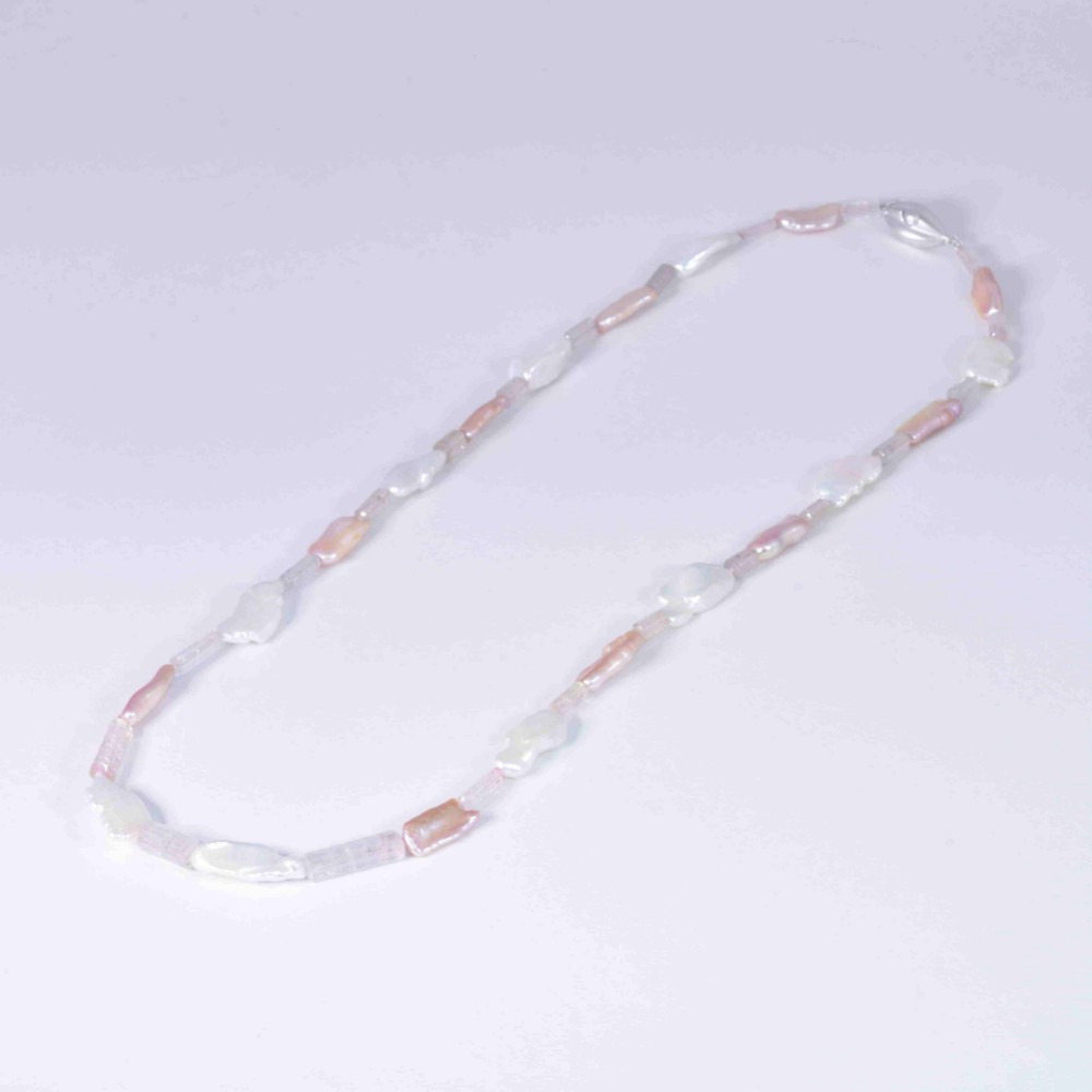 トルマリン原石 × ケシパール のネックレス