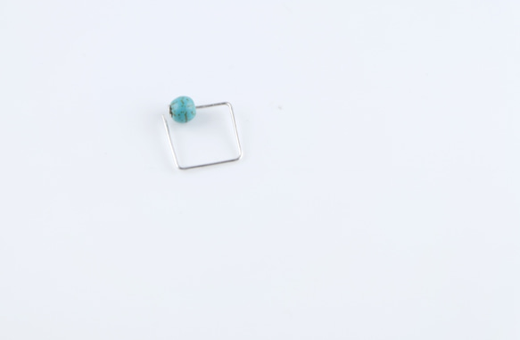 Pin Series Earrings: Turquoise 1枚目の画像