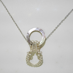 炫彩光澤珍珠貝設計款項鍊 第3張的照片
