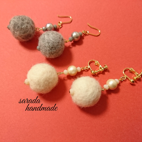 白　ビジュー　パヴェボール　ピアス　イヤリング　メモリーオイル　アロマオイル 白 ビジュー パヴェボール ピアス イヤリング メモリーオイル アロマオイル