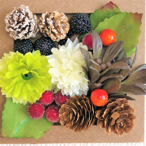 フラワー アレンジメント 松ぼっくり フレーム 秋 冬 クリスマス