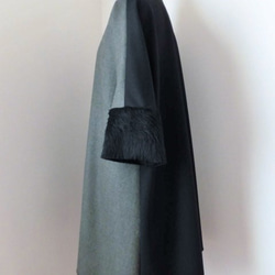 SALE  バイカラー　上質ウールのチュニックワンピ　カーキ×ブラック　ファー袖 5枚目の画像