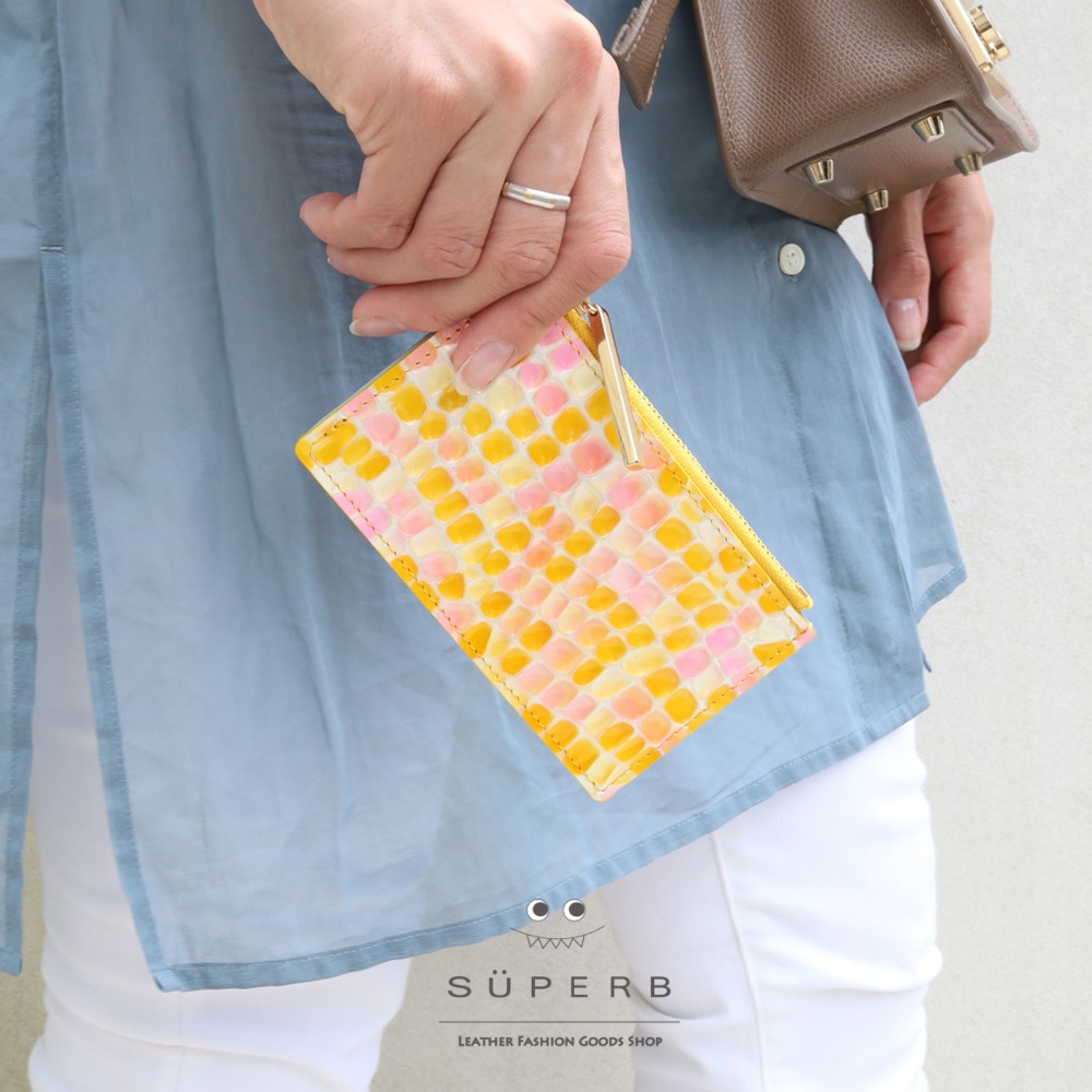 【キャンディフラグメントケース/全3色】キャンディーレザー/身軽に時短決済♪高級感のある最薄/最軽量のスマート財布/ミニ