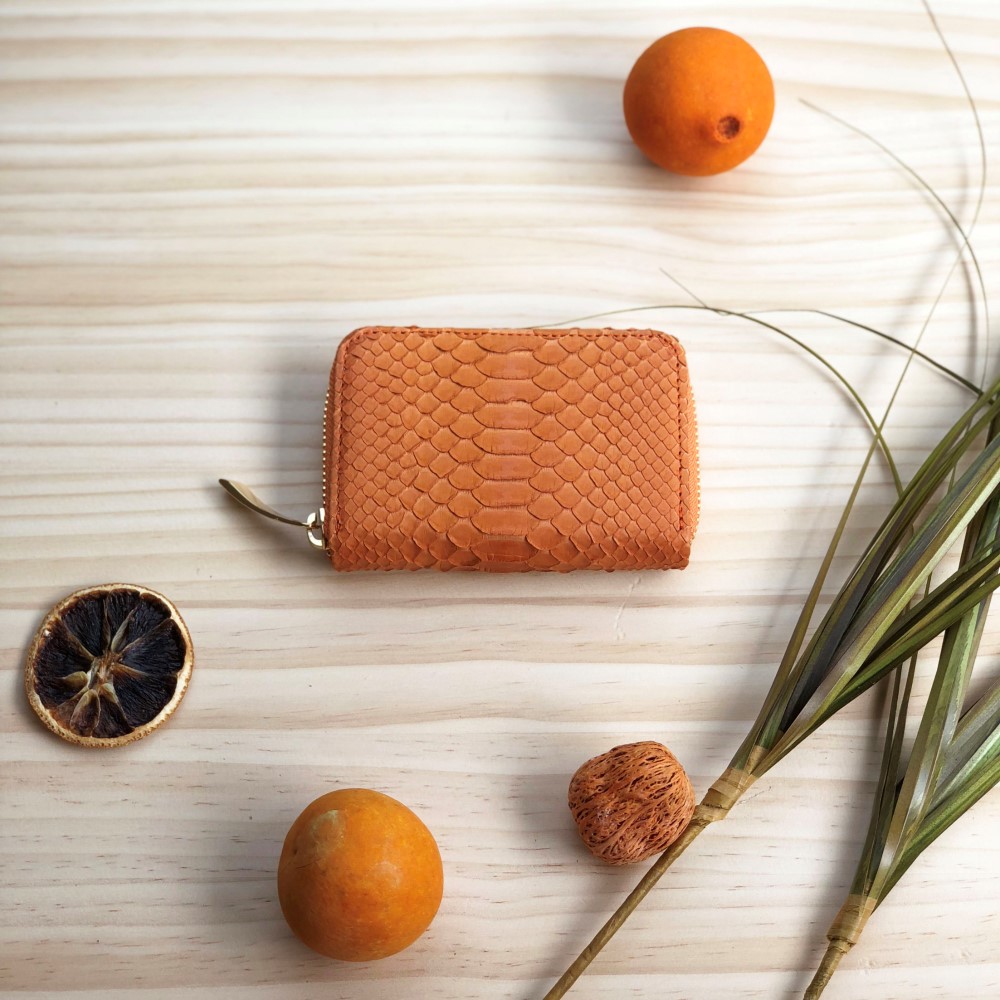 【パイソンオレンジ】ダイヤモンドパイソンレザーのラグジュアリーな多機能に使えるマルチケース/ミニ財布