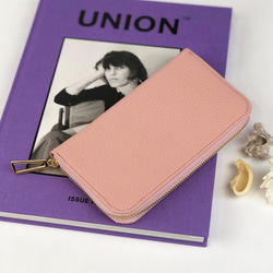 【ピンク】上品かつ高級感のある佇まいに仕上げたラウンド型財布/長財布【ユニセックス】 1枚目の画像