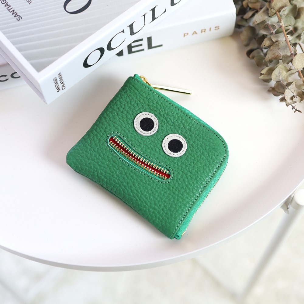 【グリーン】高級感のある薄くて軽い/思わずニッコリ笑顔になってしまうモンスターコンパクトミニL字財布