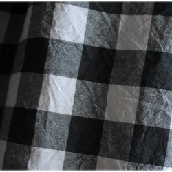 裏地なし 黒×白 ブロックチェック ギャザー ロングスカート 4枚目の画像
