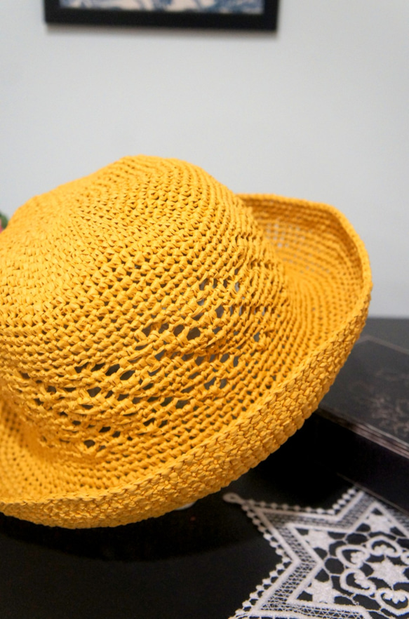 手工編織輕鬆散步寬沿漁夫帽(遮陽草帽/小臉效果/防曬/大人款) 第5張的照片