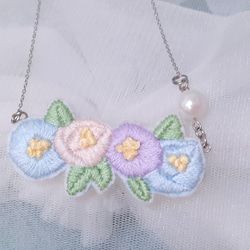 手刺繍。春の序曲と風の花のネックレス/ネックレス 5枚目の画像