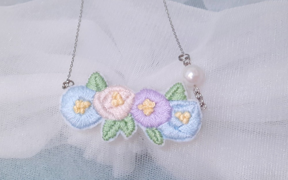 手工刺繡。春序曲和風花朵項鍊/頸鍊 第5張的照片