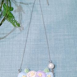 手刺繍。春の序曲と風の花のネックレス/ネックレス 4枚目の画像