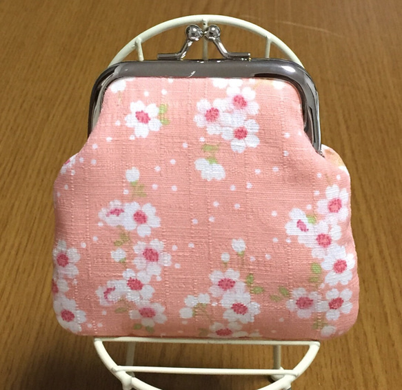 花柄がま口財布 1枚目の画像