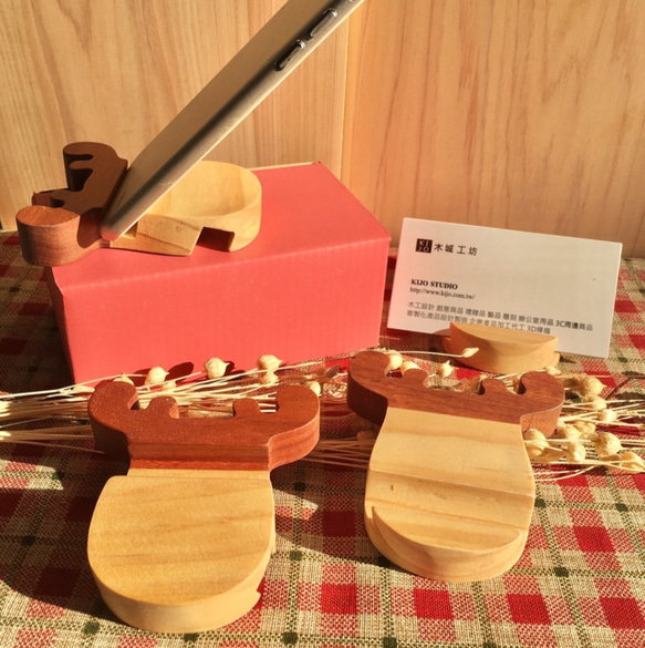 [木城工坊] 原木造型手機架-聖誕馴鹿 第2張的照片