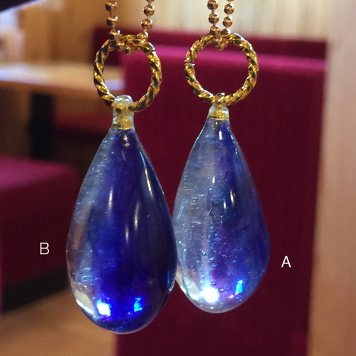 ティアマト彗星 ペンダント ネックレス・ペンダント blue purple