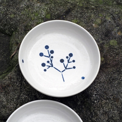 小さな丸い皿シリーズ - ソースの小さい皿、デザート皿、小青と白の磁器Caidie 7枚目の画像