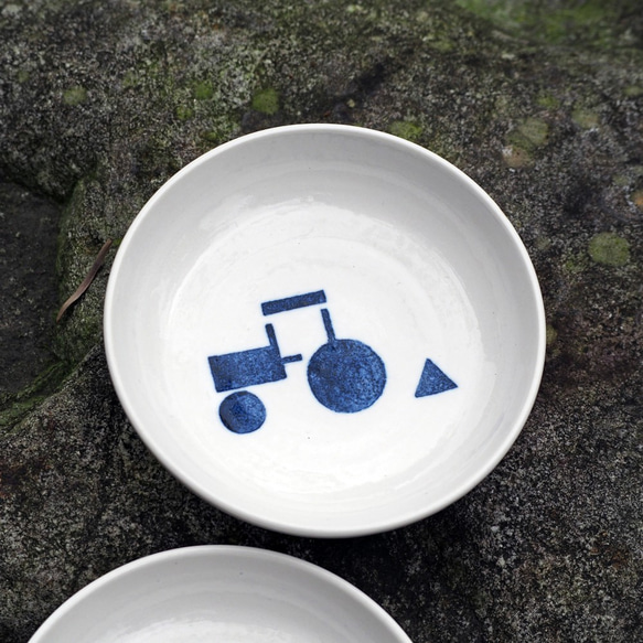 小さな丸い皿シリーズ - ソースの小さい皿、デザート皿、小青と白の磁器Caidie 8枚目の画像
