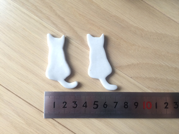 再販　白猫の箸置き 2個セット【半磁器】 3枚目の画像