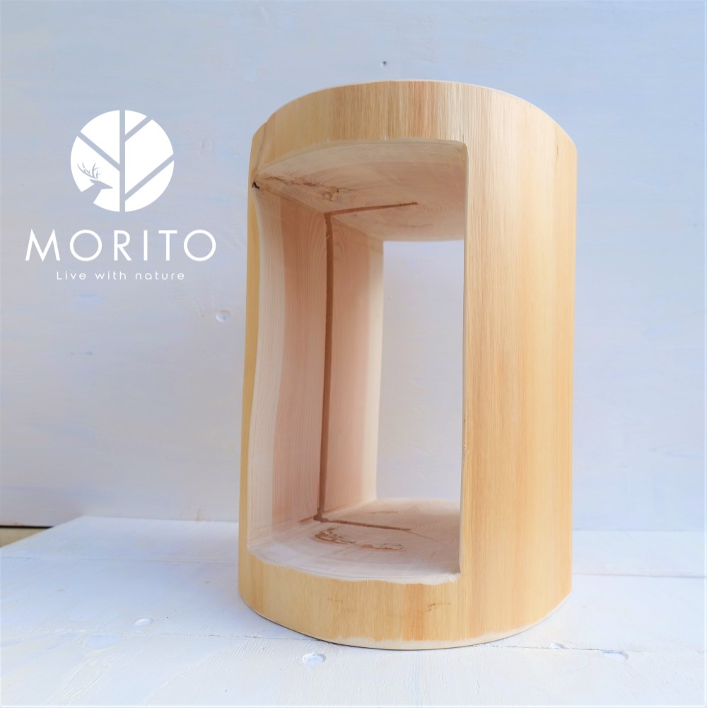 ヒノキくり抜きスツール/磨き丸太仕上げ　サイドテーブル　ディスプレイ　ウッドスツール　木製の棚