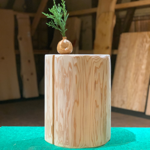 森の丸太シリーズ 杉/全面サンディングH42cm 背割り加工あり