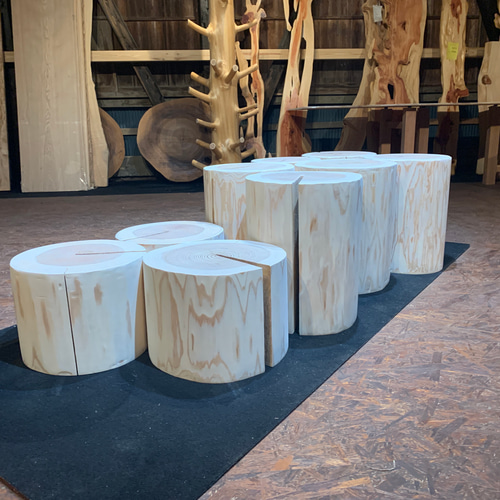 森の丸太シリーズ 杉/全面サンディングH25cm スツール ディスプレイ