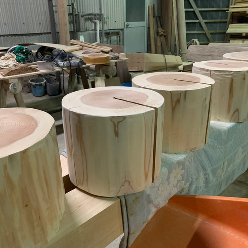 森の丸太シリーズ 杉/全面サンディングH25cm スツール ディスプレイ