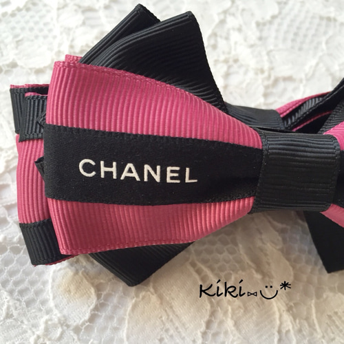 CHANEL リボン付きヘアクリップ シルク シャネル ヘアクリップ 流行り ヘアアクセサリー リボン 黒白