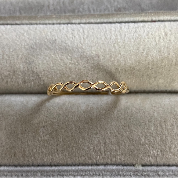 [定制] K18YG賤金屬戒指，扭紋設計，黃金 第1張的照片