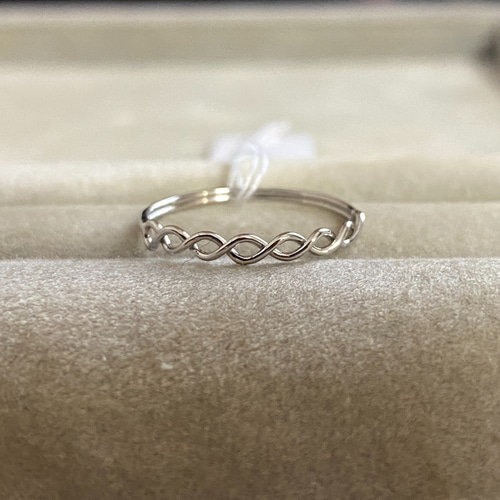 PT900地金リング