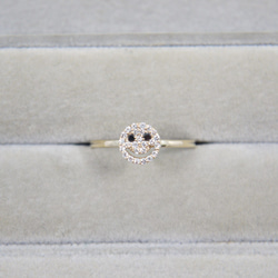 可愛いスマイルデザインのダイヤモンドリング☆ K18ダイヤ