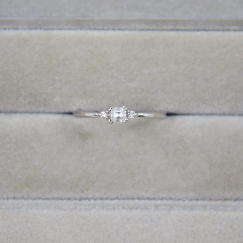ブランド品専門の 受注生産】プラチナ ダイヤ リング 0.15ct エメラルドカット PT アクセサリー