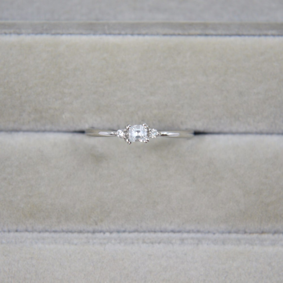受注生産】プラチナ ダイヤ リング 0.15ct エメラルドカット PT