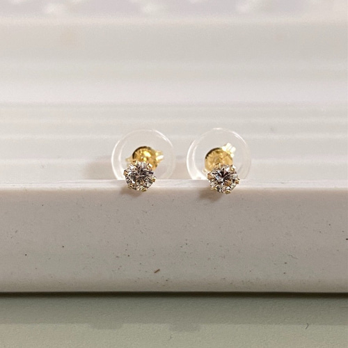 K18YG ダイヤモンド ピアス 0.05CT