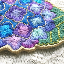 手刺繍・洗えるフェルトのコースター「紫陽花」5 3枚目の画像