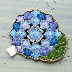 手刺繍・洗えるフェルトのコースター「紫陽花」９ 1枚目の画像