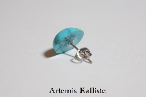 Artemis Kalliste ステンレスピアス　‟ターコイズ” 4枚目の画像