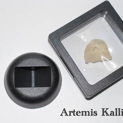 最終値引き　Artemis Kalliste インテリアにコレクションに！　リビアングラス 2枚目の画像