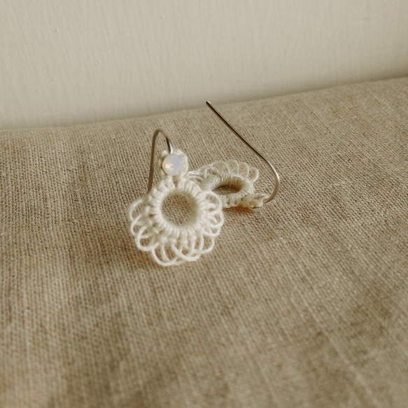 春天的裙襬(米白)耳環 macrame 花式繩編 編結 純銀耳勾  優雅 日系 第2張的照片