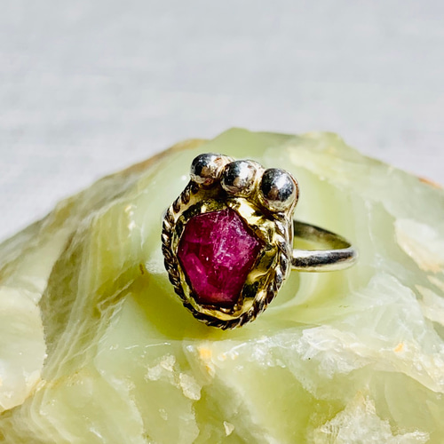 ルベライトトルマリン18kベゼルシルバーリング