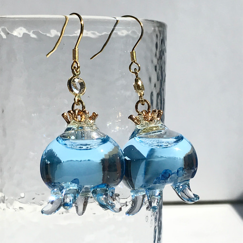 【a.7】クラゲピアス gargle ガーグル：海の生き物シリーズ ミニオーロラクラゲ
