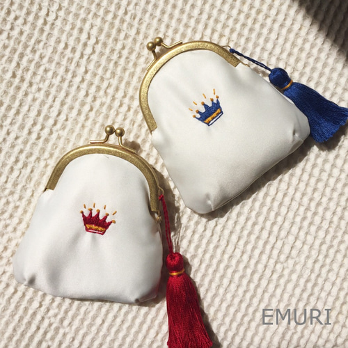 タッセル ＆ 王冠 刺繍のがま口 ポーチ がま口 EMURI 通販